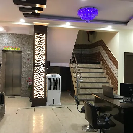 Hotel Noble International